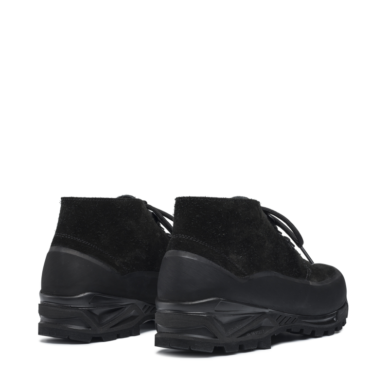 Asiago Black Hairy Suede M